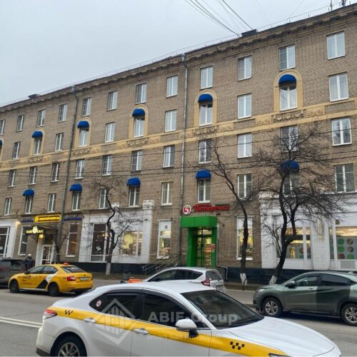 Фотографии выполненных работ компании «ABIE-GROUP» Корзинных полукруглых маркиз с Австрийской тканью Sattler. г.Москва, проспект Мира.